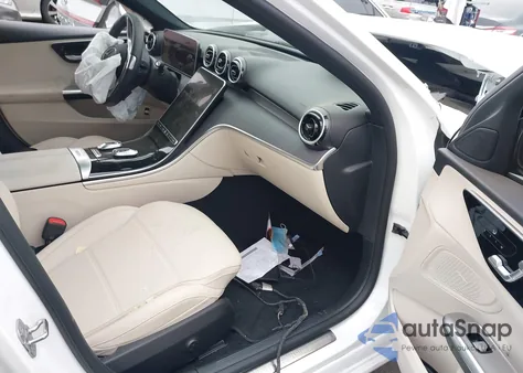 2024 Mercedes-Benz C 300 из США, поврежденный, VIN W1KAF4GB9RR237814